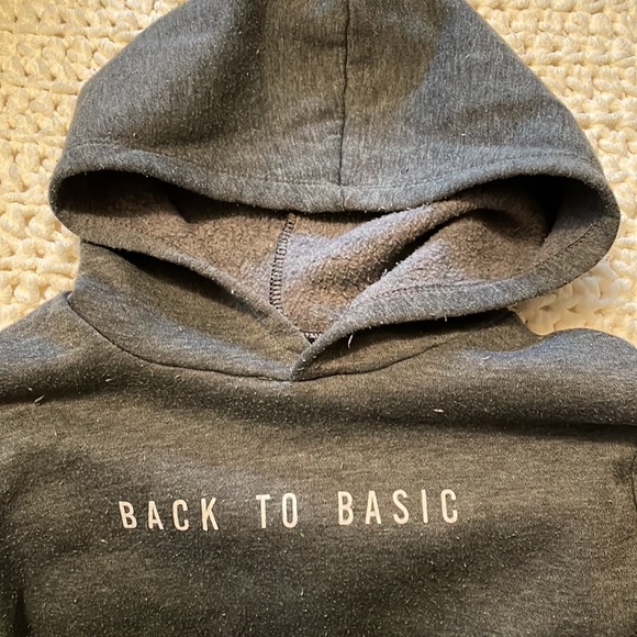 BACK TO BASIC crop top hoodie - Picture 2 of 4